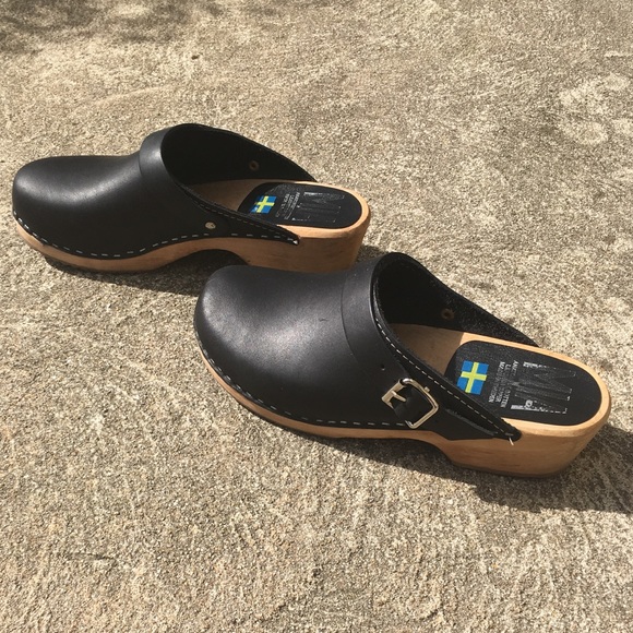 MIA Shoes | Mia Black Leather Clogs 